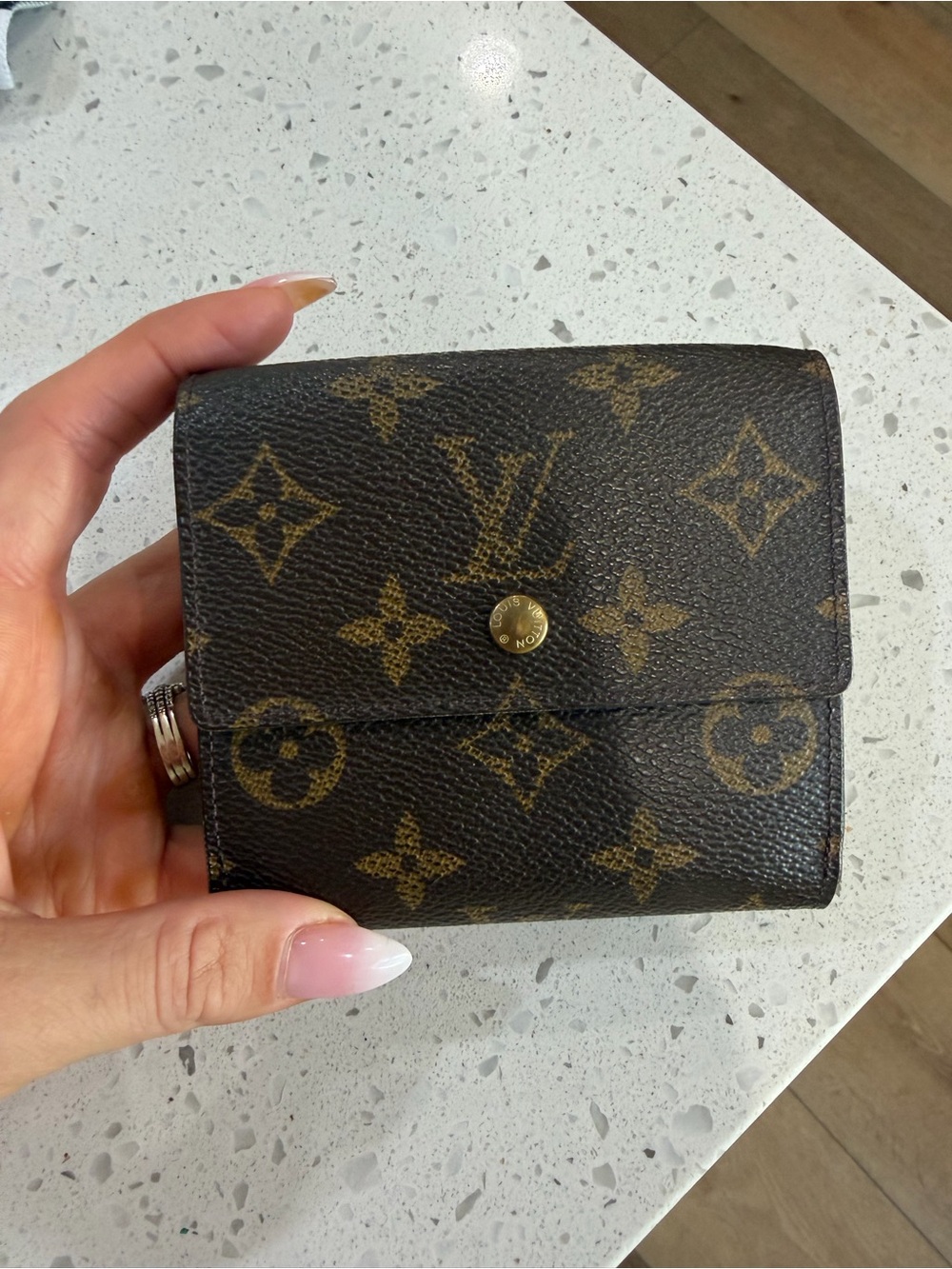 Louis Vuitton Monogram Elise wallet